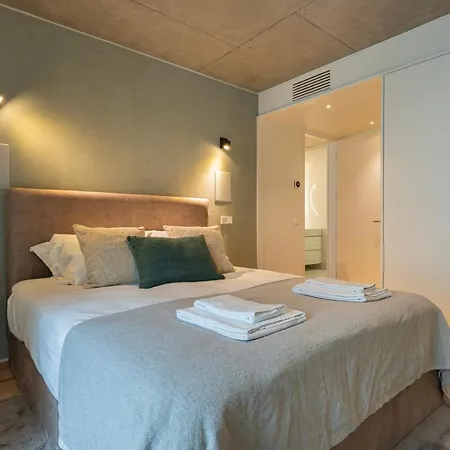 Hidden Pearl W/ Patio & Pool By Lovelystay Lisbon