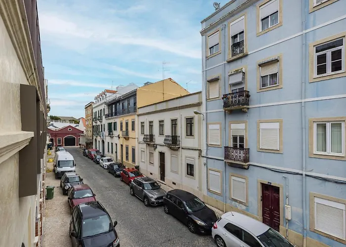 Hidden Pearl W/ Patio & Pool By Lovelystay * Lisboa