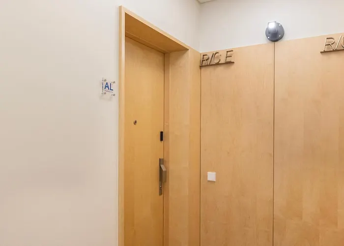 شقة Hidden Pearl W/ Patio & Pool By Lovelystay