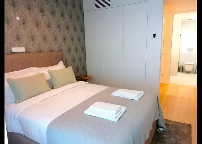 شقة Hidden Pearl W/ Patio & Pool By Lovelystay *