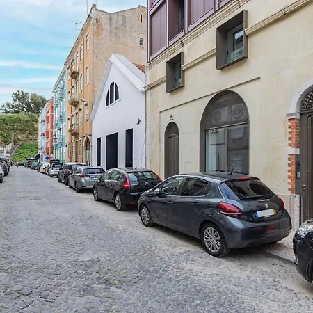 Hidden Pearl W/ Patio & Pool By Lovelystay Lisboa